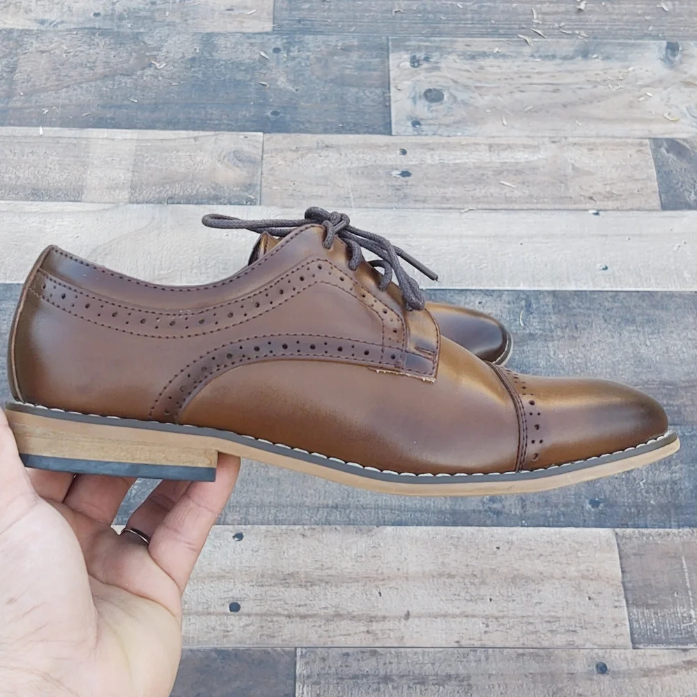 Stacy Adams  Cognac Dickson Oxford sz 4 Boys
